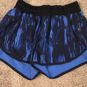 lululemon tracker shorts